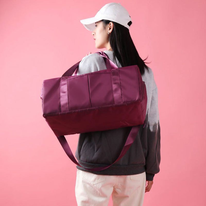 Waterproof Duffel Bag for Fitness and Travel - Versatile Weekender Shoulder Bag for Men and Women, Ideal for Gym and Swimming
